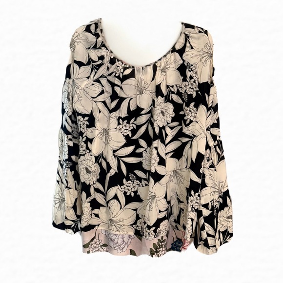 Johnny Was Black and Cream Floral Top - Picture 3 of 7